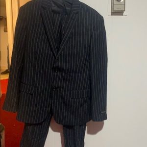 Men’s pinstripe slim fit suit